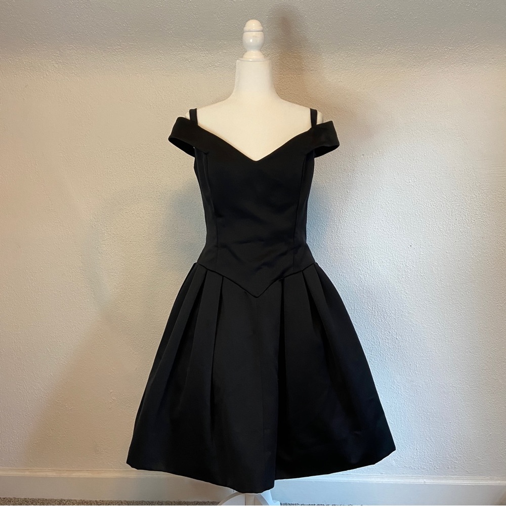 Vintage 80s 90s Victor Costa Saks Fifth Avenue Black LBD Party Formal Prom Dress